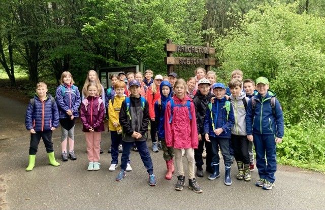 442686196_1555204618373844_7387475093121843515_n