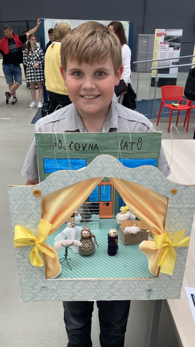 D6A5AC69-A857-450E-9713-919AABA74551 (1) D6A5AC69-A857-450E-9713-919AABA74551 (1)